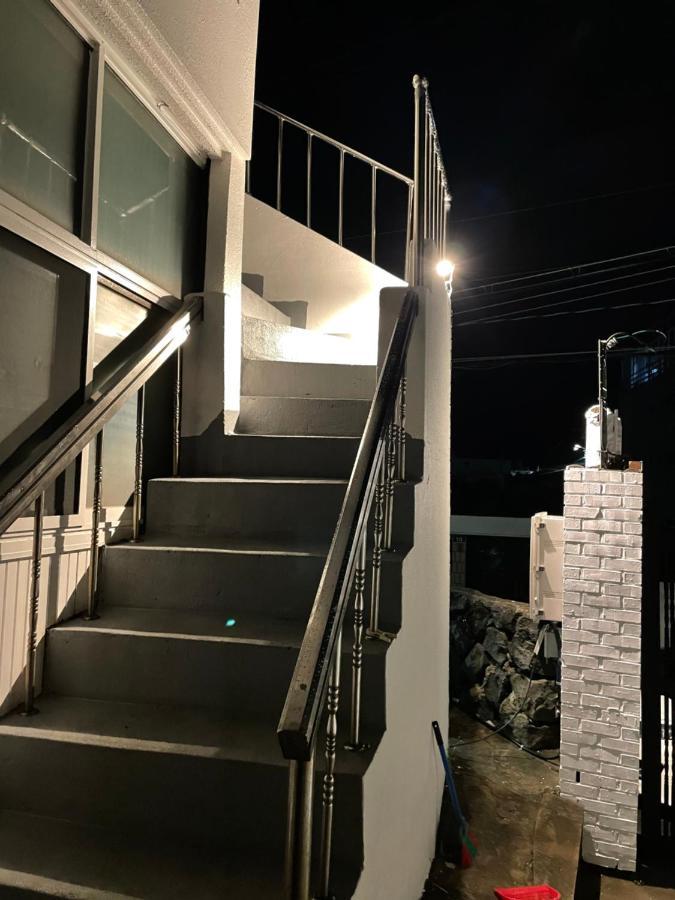 제주 편안한 신촌2548 빌라 외부 사진